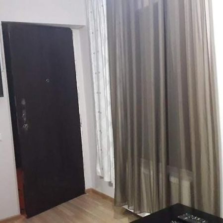 Guesthouse Zeinabi Tbilisi Bagian luar foto